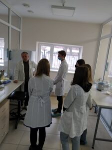 EXCURSION CLASS FROM THE COURSE "MEDICAL BIOLOGY, PARASITOLOGY AND GENETICS" OF STUDENTS OF THE 1ST COURSE OF THE EDUCATIONAL PROGRAM CLINICAL PHARMACY!